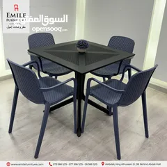  9 كرسي عظم بأيدي متين ومريح بلون جميل ومميز