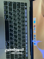  2 MacBook Pro