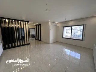  5 شقة 150 متر بحالة ممتازة للبيع في الياسمين ( ربوة عبدون )
