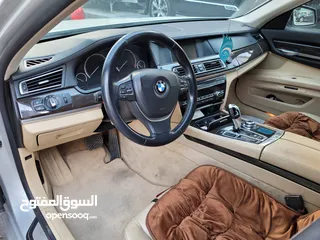  11 BMW  730Li. 2012