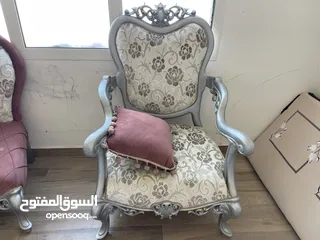  4 اثاث مصري كراسي مع طاولات