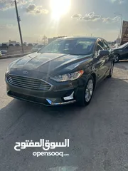  1 FORD FUSIONS SE 2019