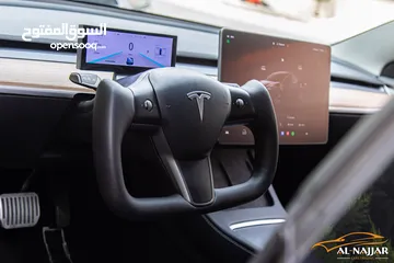  16 Tesla Model 3 2023 Standard plus   السيارة مميزة جدا و قطعت مسافة 7,000 كيلو متر فقط فقط