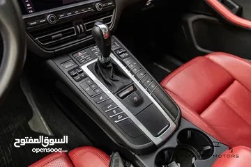  13 Porsche Mecan 2.0L Turbo وارد وكالة نقل