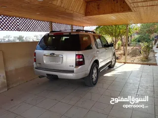  6 فورد اكسبلورر
