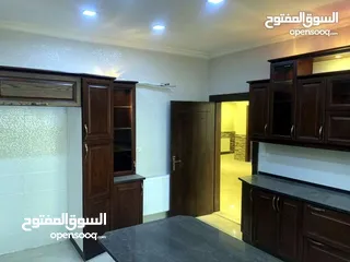  6 شقة فارغة للإيجار في خلدا قرب مسجد الهمشري سوبر ديلوكس بتشطيبات مميزه