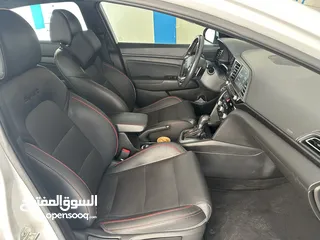  10 2019 Elentra Turbo.