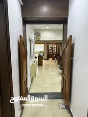  8 للايجار محل مجهز كوافير للسيدات في البطل احمد عبدالعزيز الرئيسي