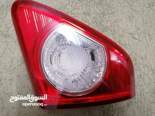  2 قطع تويوتا كورولا 2010