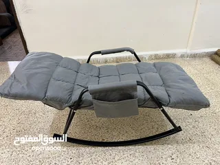  3 كرسي هزاز للبيع بداعي السفر
