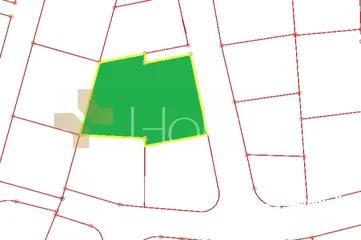 2 ارض تصلح لبناء سكن طالبات للبيع في تلاع العلي، بمساحة ارض 1572م
