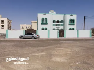  3 عمارة للبيع مكونة من طابقين بحلة النهضة قرب تأمين ظفار تصلح لسكن لموظفي الشركات وسكن للعمال