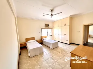  3 For rent in hoora 2 bhk fully furnished 250 exclusive