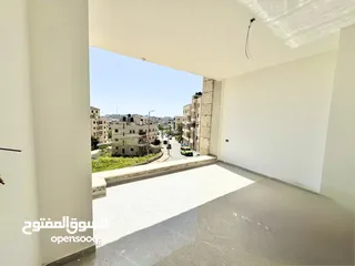  1 شقة للاستثمار مقسمة ستيديو وشقة غرفتين
