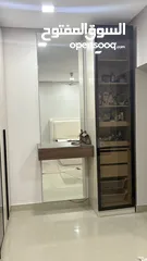  2 تسريحة مع كبت جانبي