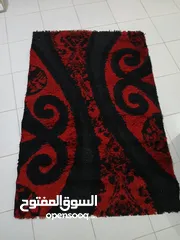  2 سجادتين بحالة الوكالة بسعر حرق
