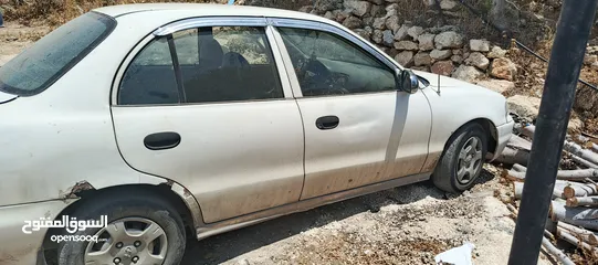  3 سيارة هونداي اكسنت للبيع ليس يوجد فتح تلقائي للابواب الشرا يبشر أن شاء الله