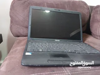  1 جهاز لابتوب