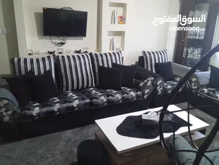  10 طقم كنب لون سكني واسود