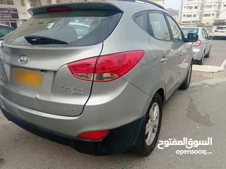  6 Hyundai Tucson Limited Edition for Sale in Rex Road,Ruwi.Nice condition.SUV.