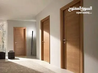  6 ابواب خشبيه داخليه و خارجيه بتصاميم حديثه وفاخره وعصريه جميع الانواع دهان  او تلبيس pvc  وقشره بلوط