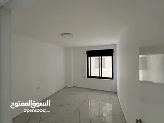  5 شقة جديدة للإيجار