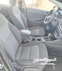  7 للبيع هيونداي ايونك هايبرد موديل 2019 فل كامل ما عدا الفتحه فحص 3 جيد تخليص حرة جديد   Hyundai IONIQ