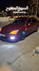  4 متسوبيشي لانسر للبيع موديل 2005 .