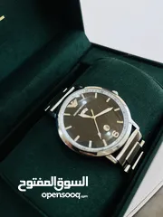  1 ساعه اصليه أنيقه من براند EMPORIO ARMANI