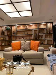  15 شقة ارضية مميزة للبيع حي الصحابة