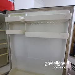  10 ثلاجة و مكنسه و تلفزيون للبيع
