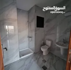  7 شقة 160 متر للبيع مقابل ديوان الموظفين