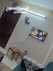  3 شقه مفروشه للايجار خلف المستشفى التخصصي اربد