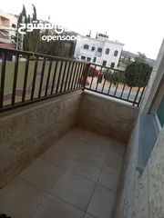  2 شقه للبيع بسعر مغري من المالك مباشره