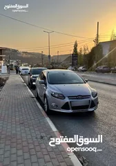  1 فورد فوكس 2013 للبيع كاش