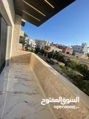  7 شقه فاخره للبيع بسعر حرق في الجندويل 200م طابق أول من المالك مباشره