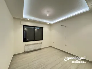  11 شقة مع روف دوبليكس باطلالة مميزة مساحة 200م وروف 120م مع 50 م ترس بخلدا (مشروع 118)