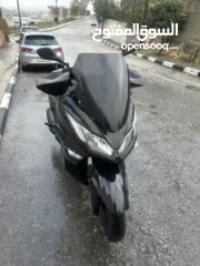  1 Kawasaki j300موديل 2017تسير 2020الفزبه ماشيه 15الف كيلو الفزبه جديدة للبيع عالكاش السعر 20الف