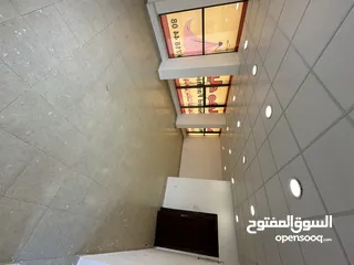  2 مكتب للإيجار  او للبيع تمليك  يصلح لجميع الاعمال واجهه كبيره عشارع مجمع راقي مرج الحمام مجمع طيبة 3