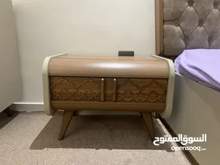 4 اثاث غرفة نوم