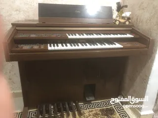  3 بيانوyamaha سنة 1974