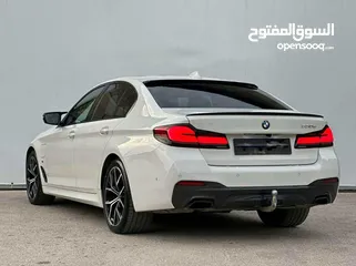  3 bmw 530e 2022 kit M plug in hybrid كاملة الاضافات بسعر مغري والدفع كاش فقط