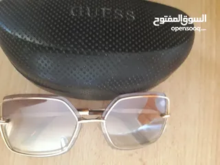  1 ماركة Guess