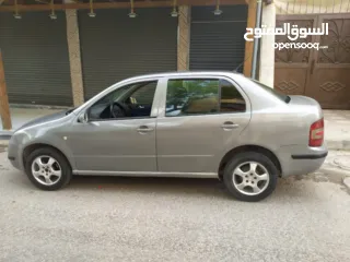  2 سكودا فابيا 2002