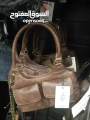  3 فرصة قبل العيد شروة بسعر حرق للبيع بالجملة شناتي ستاتي براند Stradivarius الاسباني 100 حبة مشكلين
