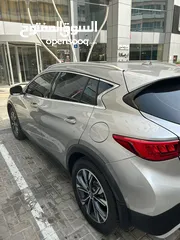  3 Infiniti QX30 2018 Silver