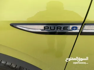  3 Volkswagen ID.4X pure -2021 لون فسفوري مميز فحص كامل