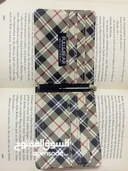  1 محفظتين واسوارة