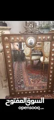  1 مرآة فرنسيه فخمه جدا وقديمة اكثر من  100عام من الخشب والبرونز والمينا عليها رسومات دقيقة  تحفه فنيه