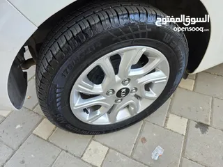  10 خالد اسماعيل